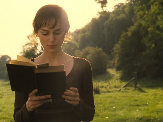 kiera-knightly-reads-kingkiller-chronicles