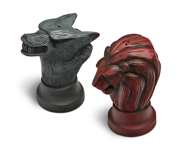 game-of-thrones-salt-pepper-shakers